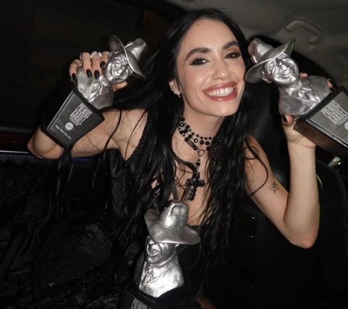 Lali Espósito hace historia en los Premios Gardel y alcanza a Mercedes Sosa